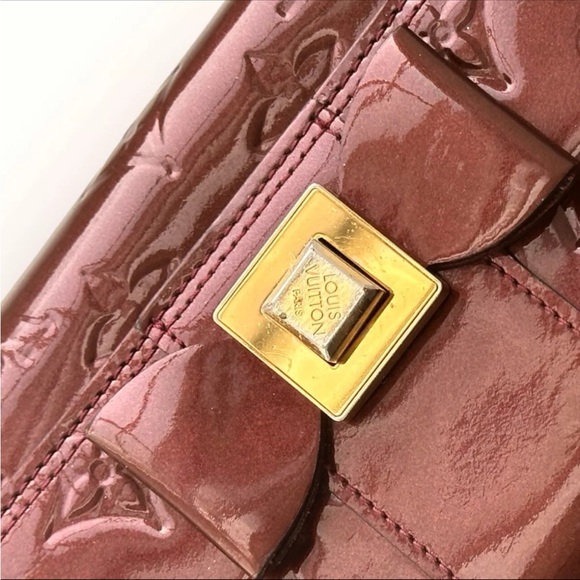 Louis Vuitton Rouge Fauvista Monogram Vernis Sarah Noeud Wallet EUC - Picture 5 of 9